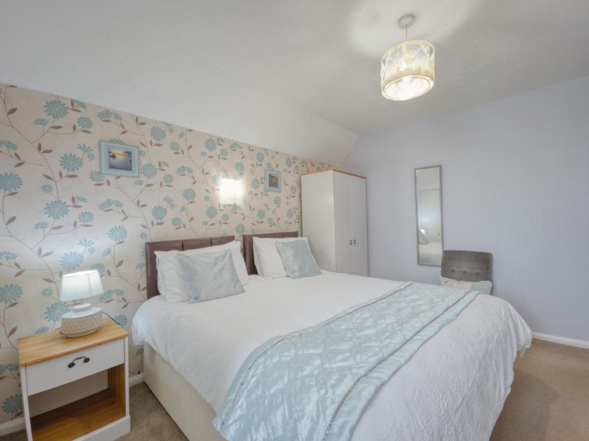 Apartment 7 - 1 Bedroom Sea Front Location - Step Free Access From Rear - Free Parking 佩恩顿 外观 照片